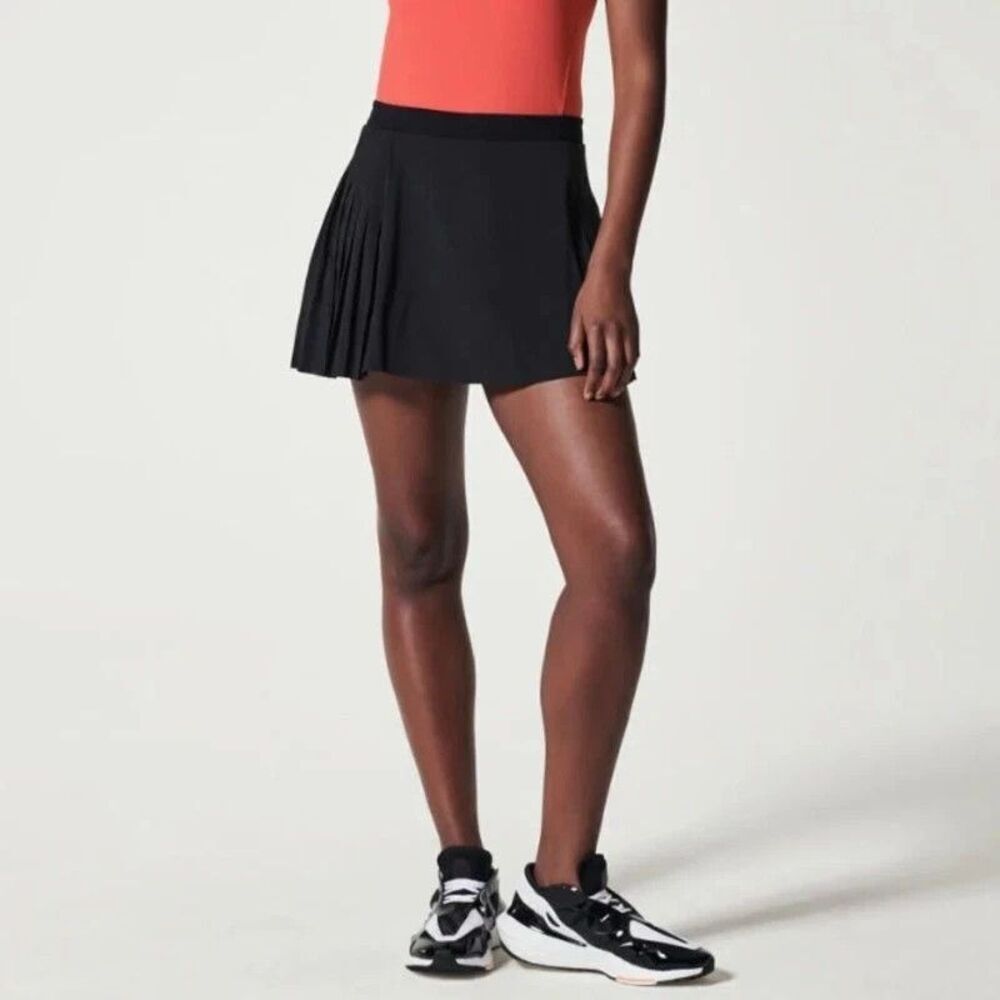 Spanx Get Moving Pleated Mini Skort L Black Shorts Tennis Golf Pickleball Pocket